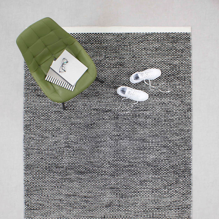 Momo Rugs Vaasa Vloerkleed 200 x 140 cm - Zwart/Wit