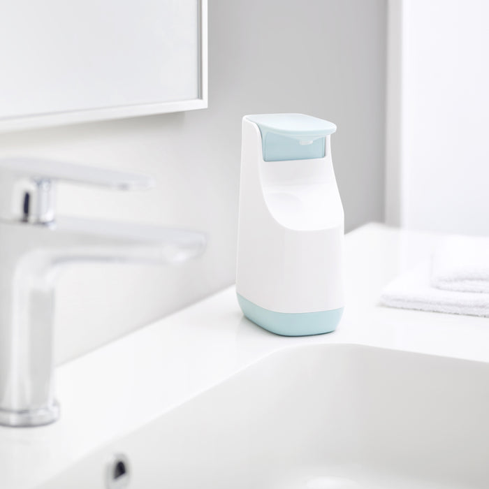 Joseph Joseph Slim Compact Zeepdispenser - Lichtblauw / Wit