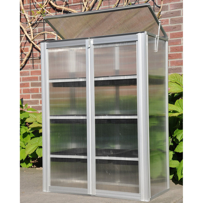 Royal Well Grow Station