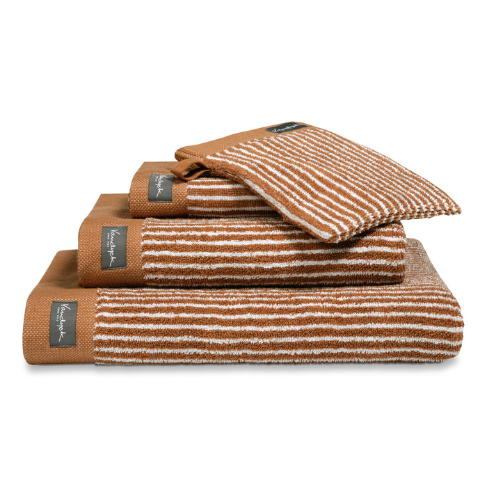 300756-x02.jpg (3354491)