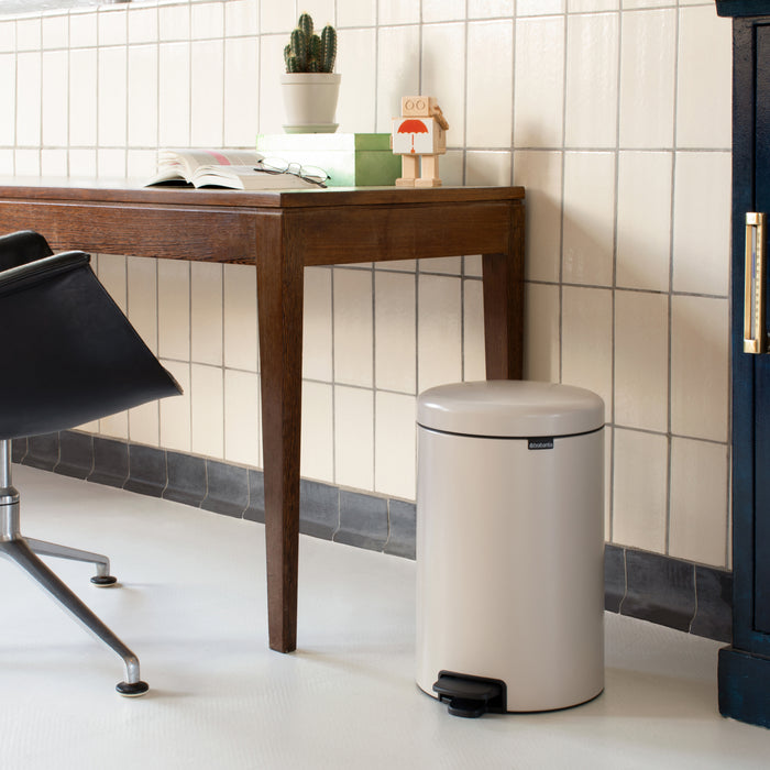 Brabantia NewIcon Pedaalemmer 20 L - Soft Beige