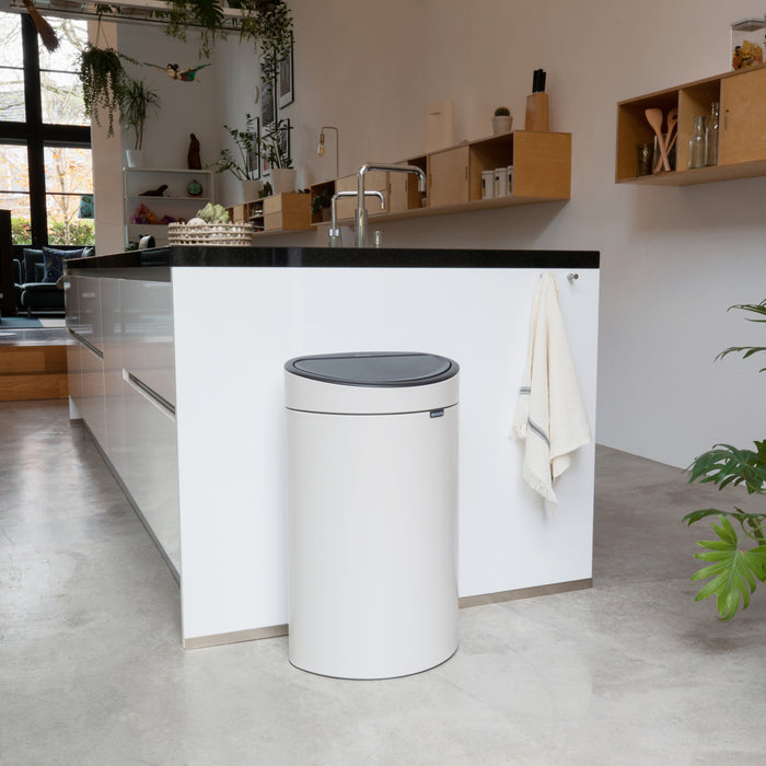Brabantia Touch Bin afvalemmer 40 Liter - Soft Beige