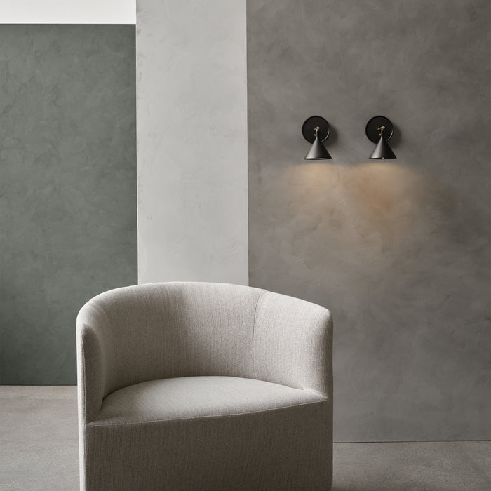 Menu Cast Sconce Wandlamp