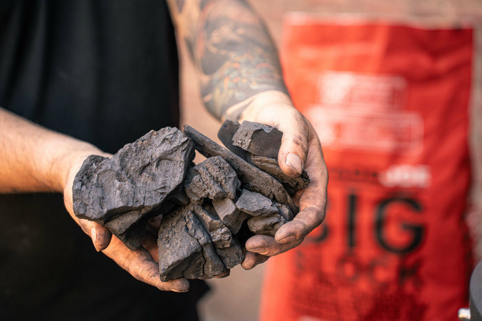 Kamado Joe - 2 zakken houtskool Big Block Kamado Joe + 1 doos