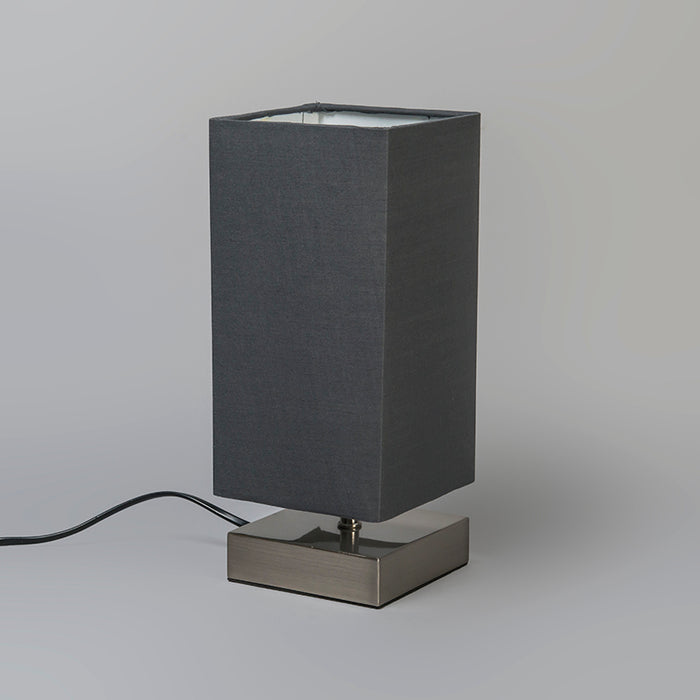 QAZQA Moderne tafellamp grijs met staal - Milo