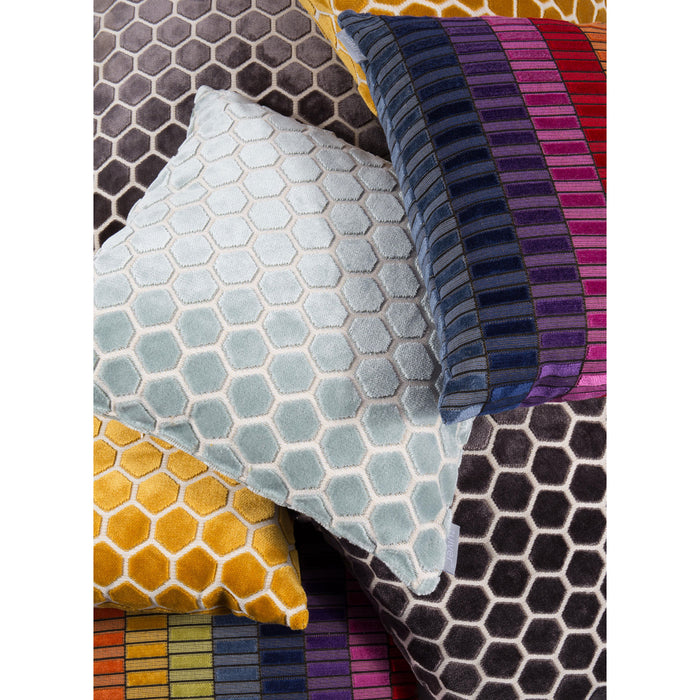 144910-x7.jpg (3774049)