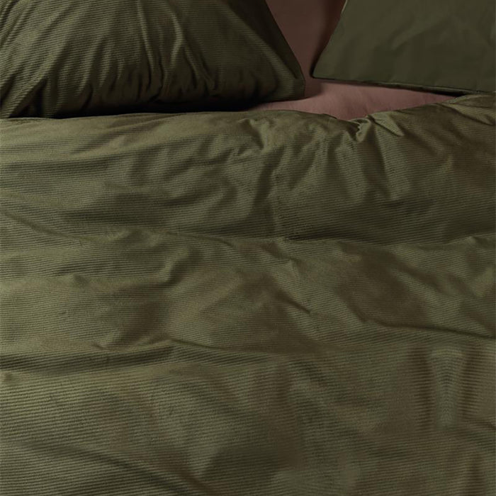 At Home by Beddinghouse Cosy Corduroy Dekbedovertrek 200 x 220 cm - Groen