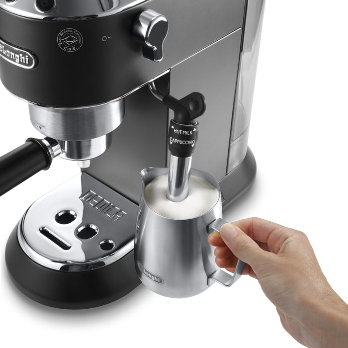 De'Longhi EC685.BK Dedica Halfautomatische Espressomachine