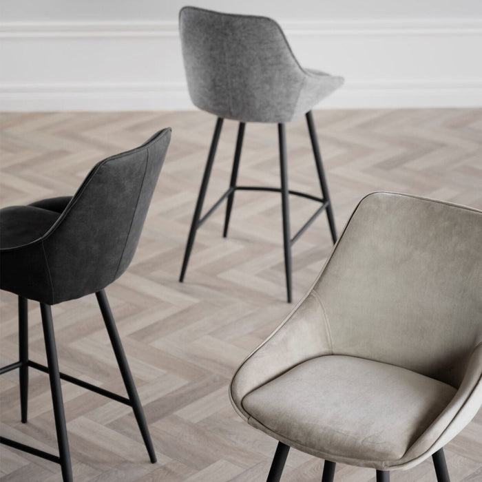 Rowico Home Sierra velvet barkruk beige - 67 cm