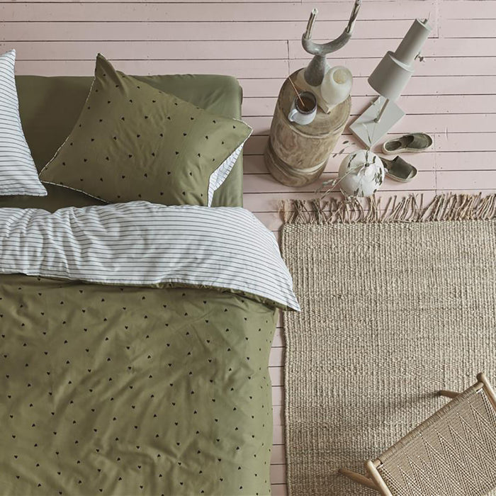vtwonen Striped Hearts Dekbedovertrek 140 x 200/220 cm - Groen