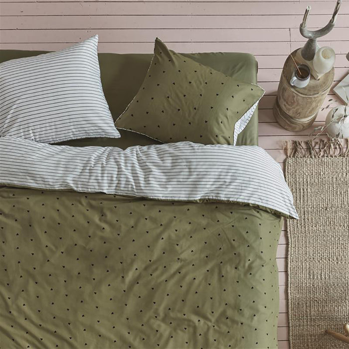 vtwonen Striped Hearts Dekbedovertrek 200 x 200/220 cm - Groen