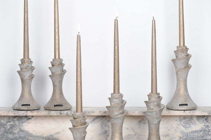 Rasteli Kandelaar voor tafelkaars Roman art D 13 cm H 25.5 cm