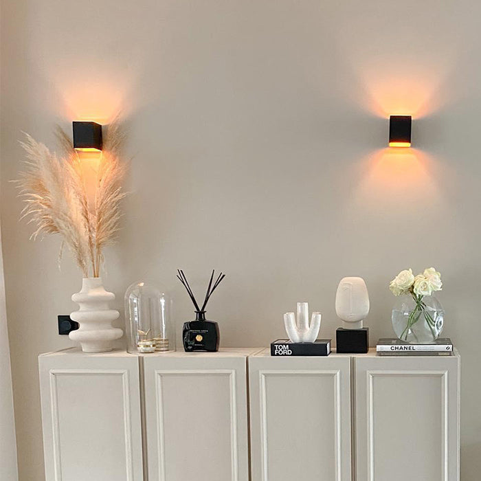 QAZQA Moderne wandlamp zwart met lichteffect - Transfer