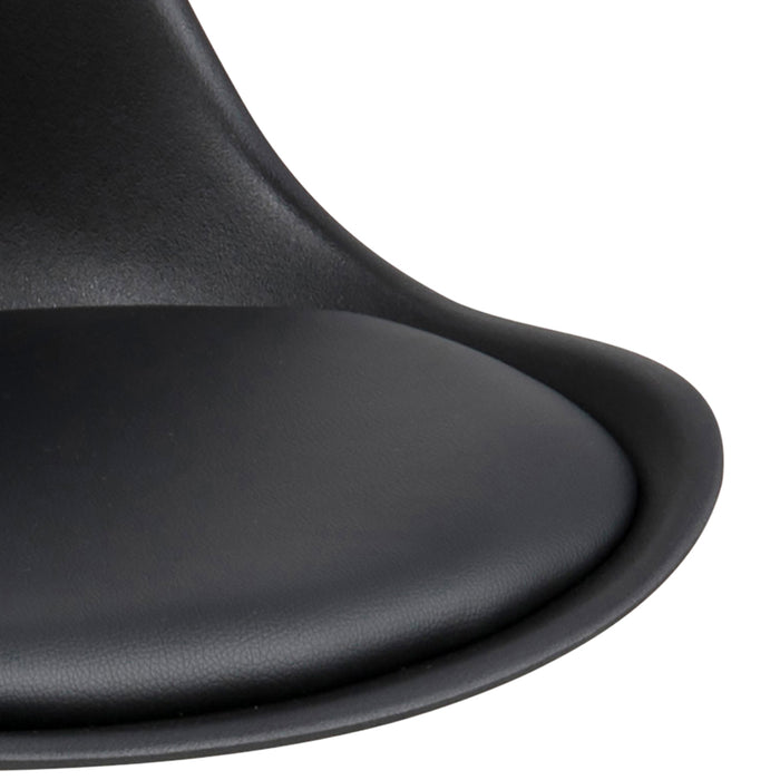 by fonQ basic Lucas Eetkamerstoel