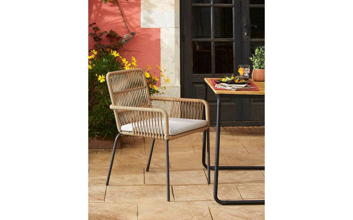 Kave Home - Samanta stoel in beige touw en gegalvaniseerde stalen