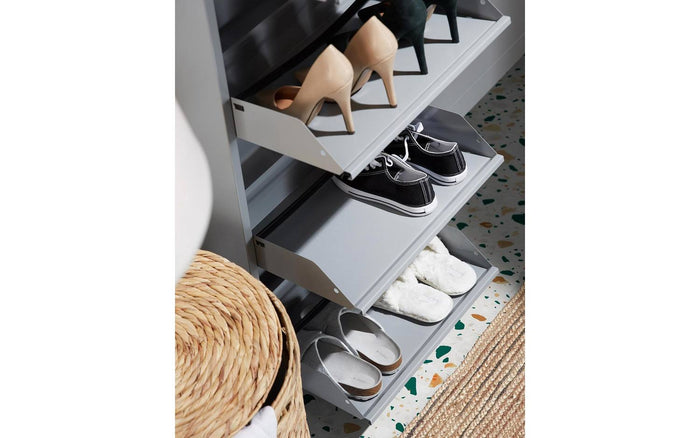 Kave Home - Schoenenrek Ode 50 x 168,5 cm 5 deuren grijs