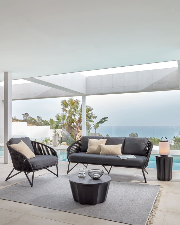 Kave Home - Branzie zwarte fauteuil van touw