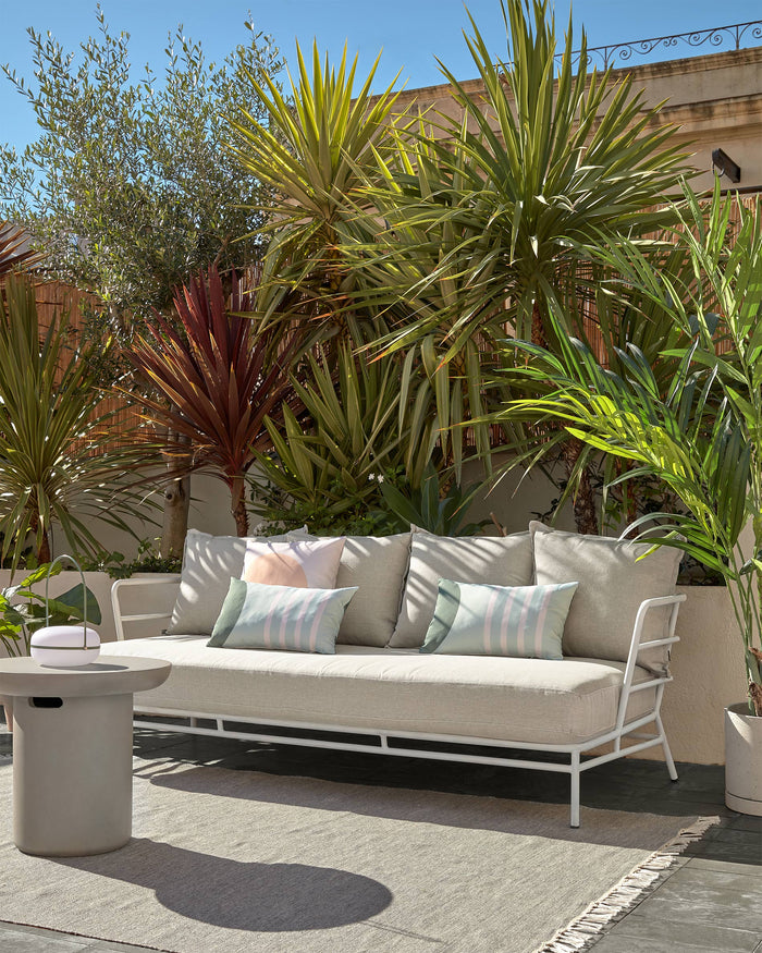 Kave Home - Mareluz fauteuil in wit staal