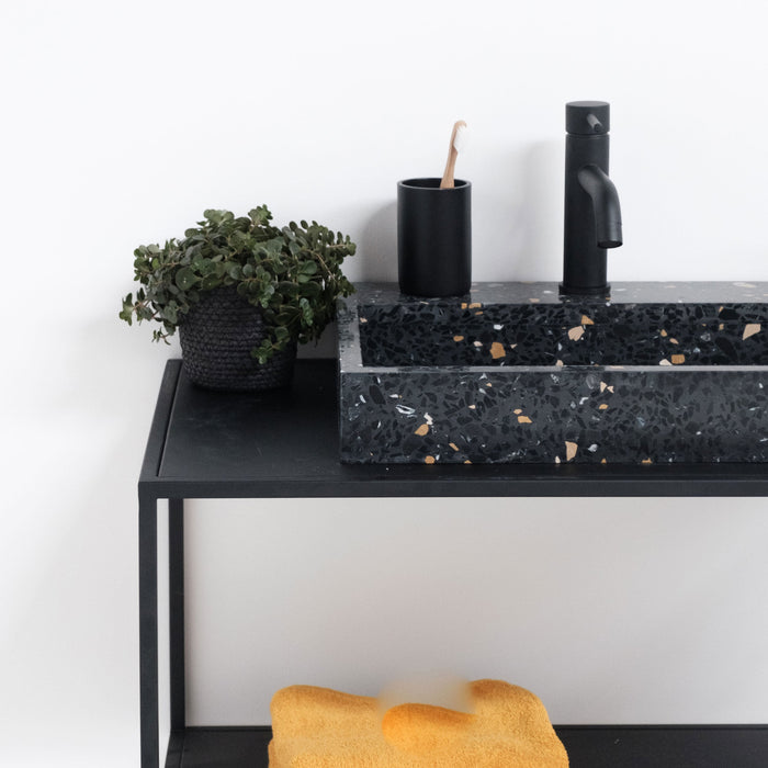 Going Objects - Badkamermeubel Elisa Zwart - George Zwart Terrazzo