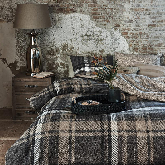Rivièra Maison Cozy Check Dekbedovertrek 240 x 200/220 cm - Bruin