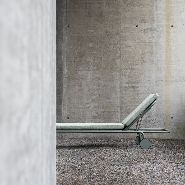 SERAX - Vincent Van Duysen - August Ligbed - Eucalyptus groen