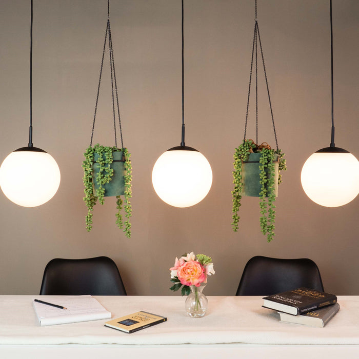 315199-x01-202209141522-a.jpg (4307688)