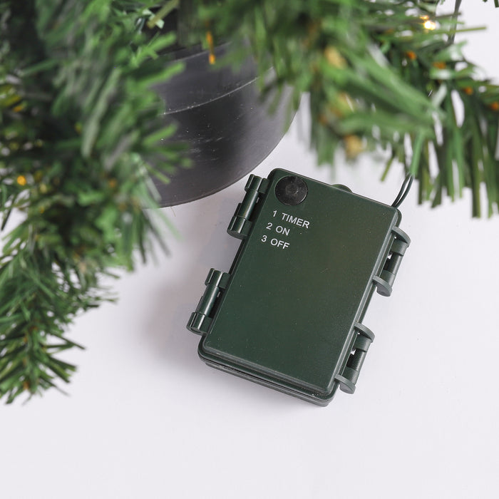 Black Box Trees Norton Set van 2 Kunstkerstbomen en 1 Kerstkrans - LED