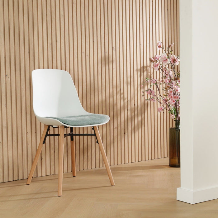 Nolon Nena-Liv Eetkamerstoel Wit - Zacht Groen Kussen - Houten Poten