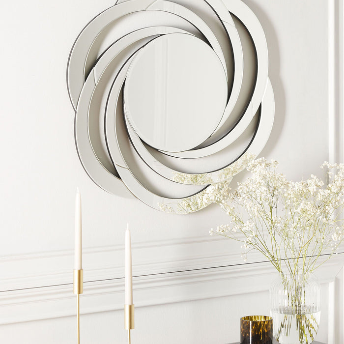 Beliani - TREBAN - Wandspiegel - Zilver - Glas