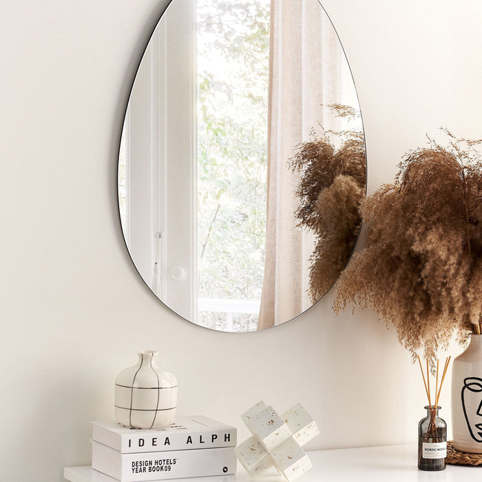 Beliani - MONTRESOR - Wandspiegel - Zilver - Glas