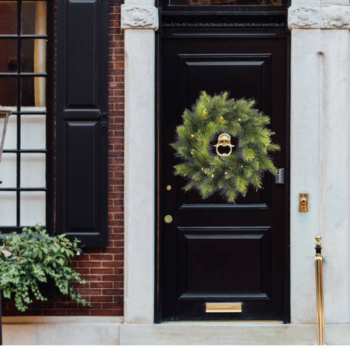 Bloomique - Kerstkrans 'King Tree' - Met verlichting - 60 cm