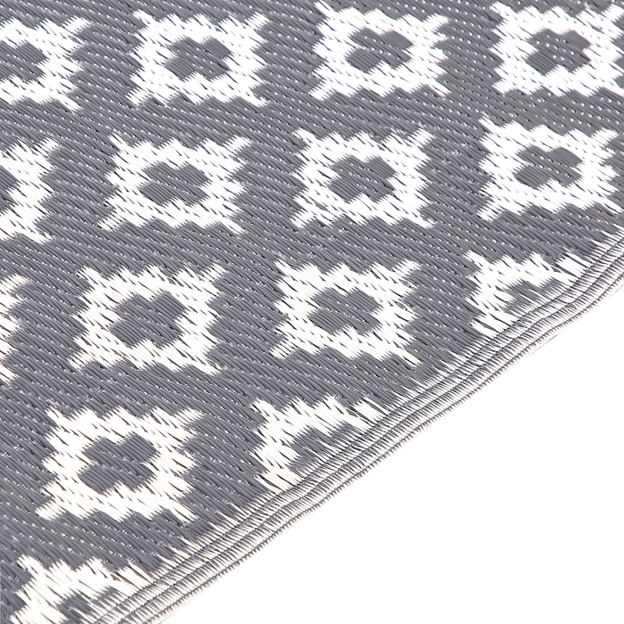 Beliani - THANE - Outdoor kleed - Grijs - 120 x 180 cm - Polypropyleen