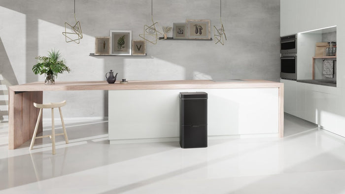 StangVollby Lunden prullenbak met sensor - 3 vakken - 72L - Zwart