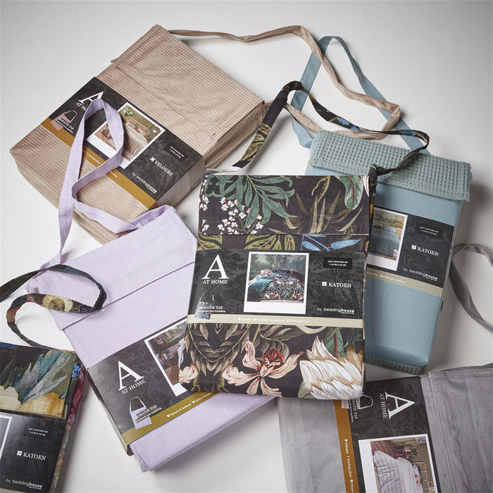 At Home by Beddinghouse Forever Flowers Dekbedovertrek 240 x 200/220 cm