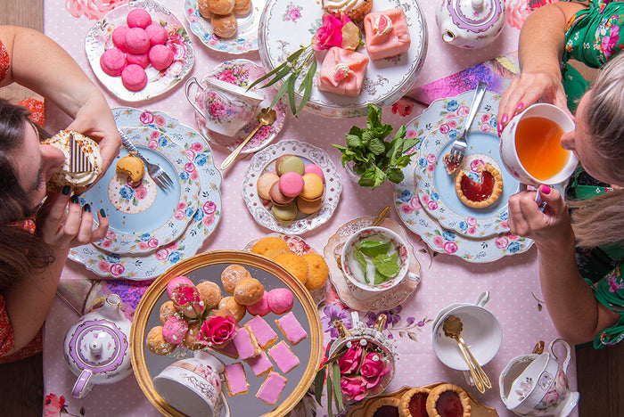 Clayre & Eef Kop en schotel 200 ml Wit Porselein Rond Bloemen Servies