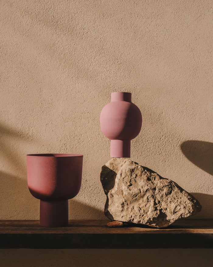 Kave Home - Metalen vaas Hilari terracotta 21,5 cm