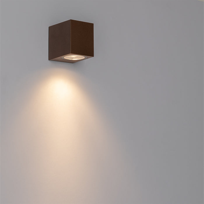 QAZQA Moderne buiten wandlamp roestbruin kunststof - Baleno