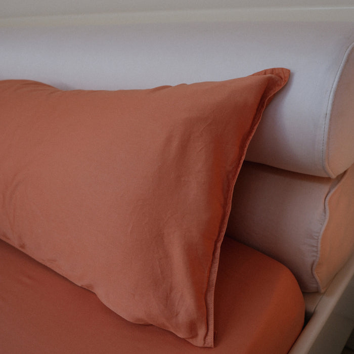 Crisp Sheets Kussensloop 140 cm - Terra Cotta