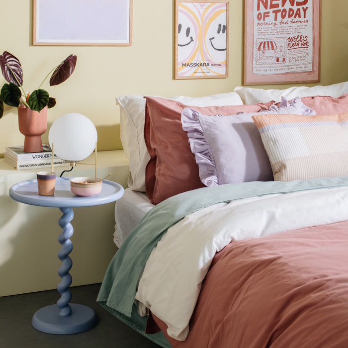 POLSPOTTEN Twister Bijzettafel - Lichtblauw