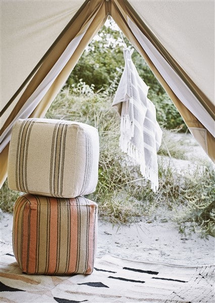 Madam Stoltz-collectieOffwhite katoenen vloerkleed met print en franje