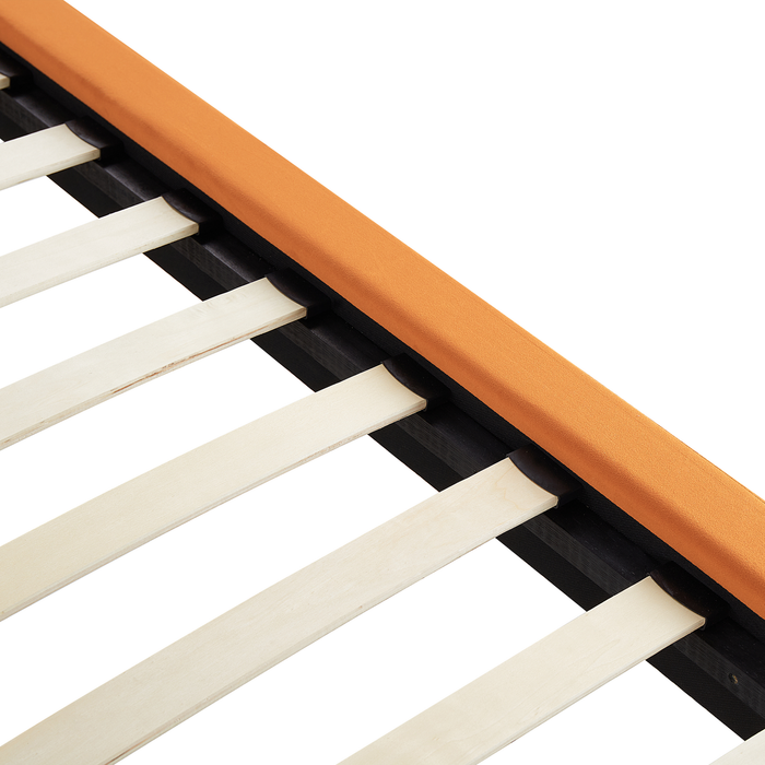 Beliani - MELLE - Tweepersoonsbed - Oranje - 180 x 200 cm - Fluweel