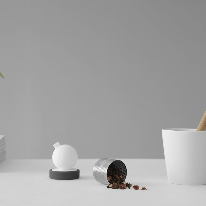 Viva Scandinavia Drijvend Thee-ei 3.8x8 cm Wit