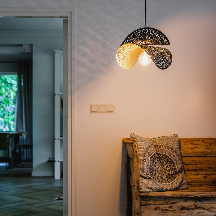 QAZQA Oosterse hanglamp zwart met goud 28 cm - Japke