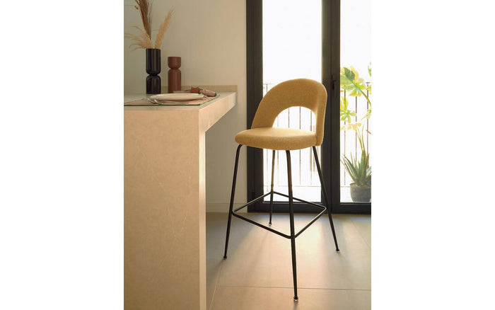 Kave Home - Kruk Mahalia mosterd hoogte 63 cm