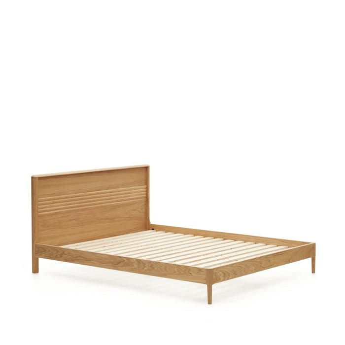 Kave Home - Lenon bed in hout en eikenfineer voor matras 160 x 200 cm