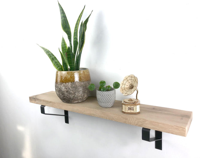 Woodbrothers Eiken wandplank massief recht 60cm op 25cm diepe dragers