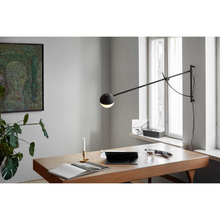 Northern Balancer wandlamp zwart
