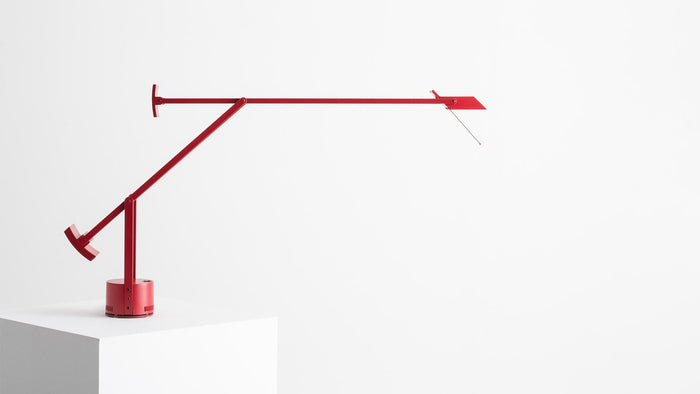 Tizio bureaulamp retrofit rood