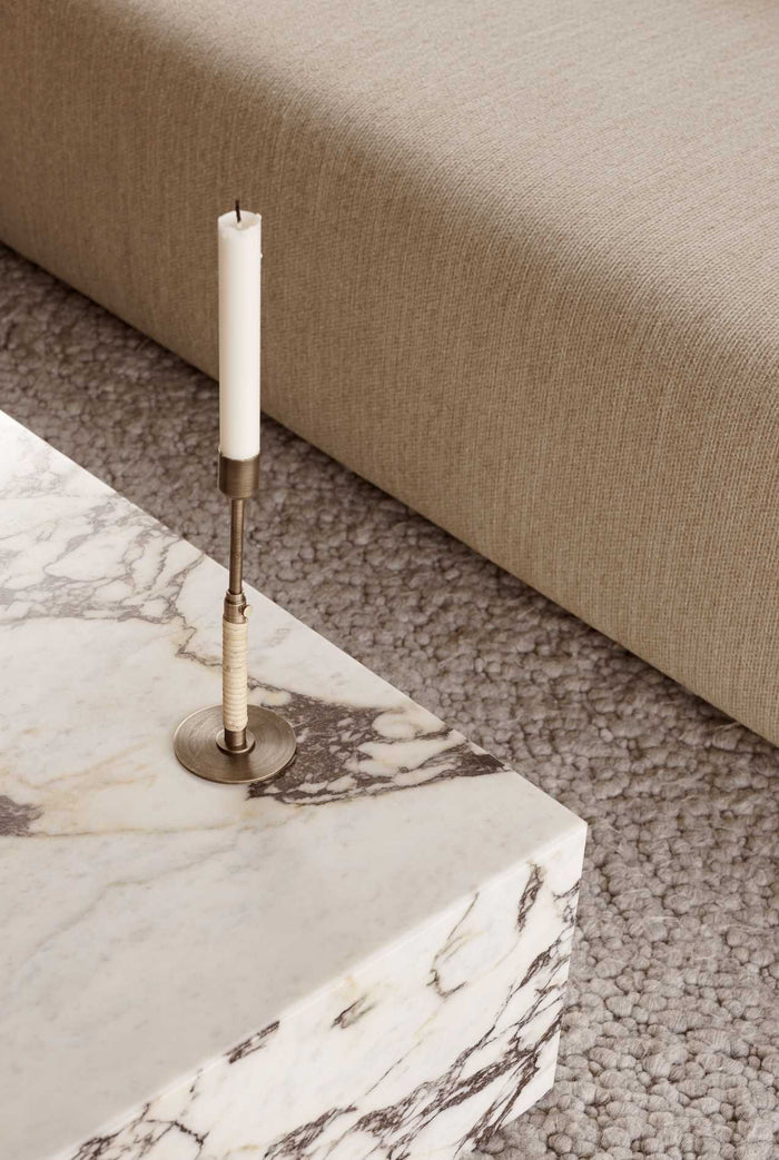 Audo Copenhagen Duca kaarsenstandaard olijf groen