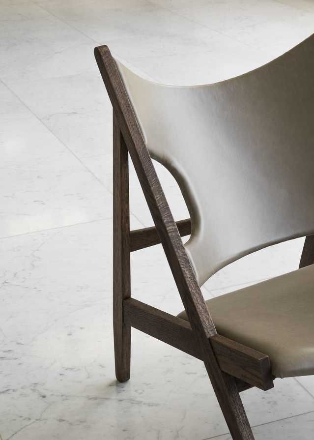 Audo Copenhagen Knitting fauteuil naturel eiken leder Dunes Cognac